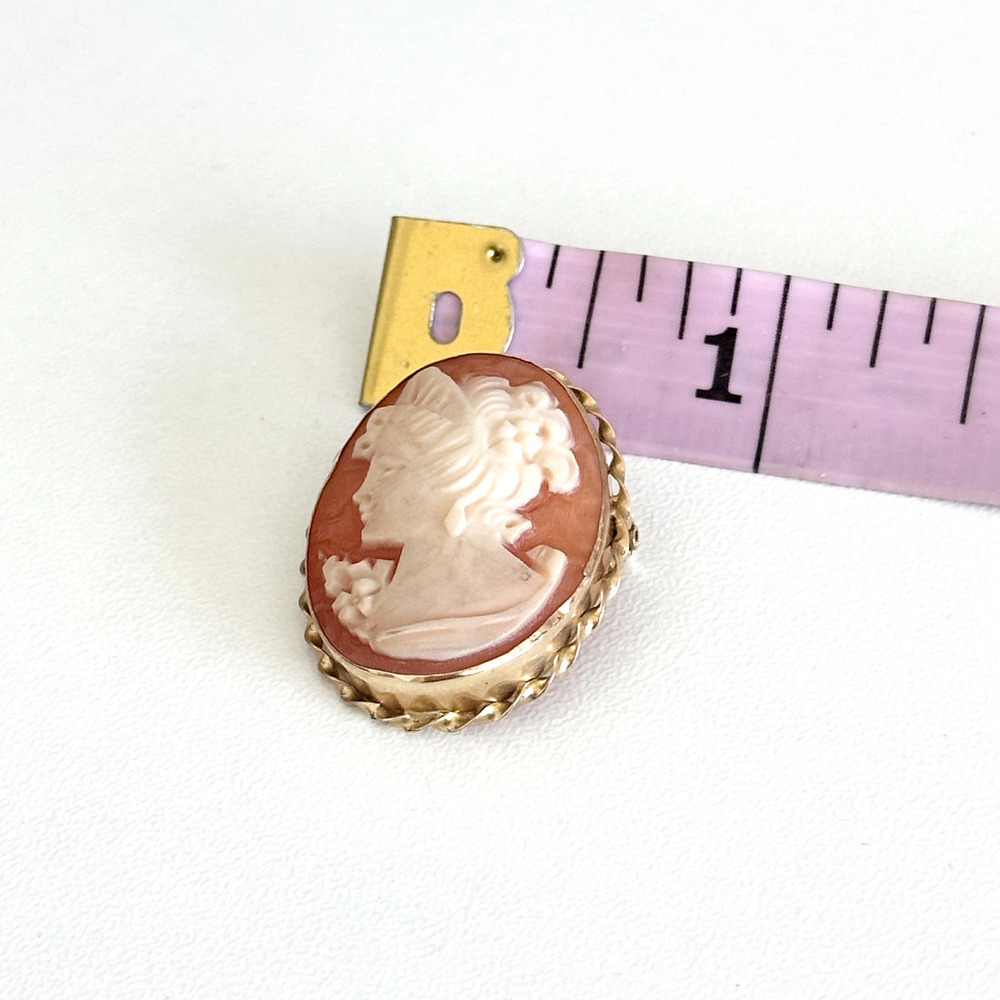 Vintage 14K Solid Yellow Gold Carved Shell Left Facing Cameo Brooch Pin Pendant - Picture 12 of 13